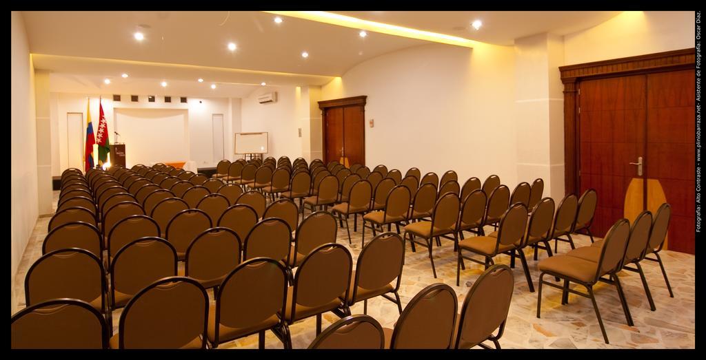 Hotel Buena Vista Μπουκαραμάνγκα Εξωτερικό φωτογραφία