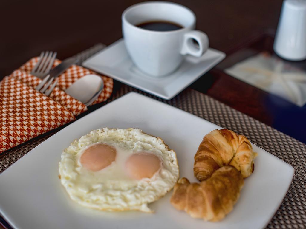 Hotel Buena Vista Μπουκαραμάνγκα Εξωτερικό φωτογραφία